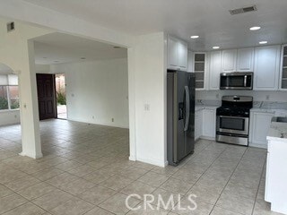 Building Photo - 2287 Levante St