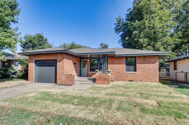 Primary Photo - 2725 Texoma Dr