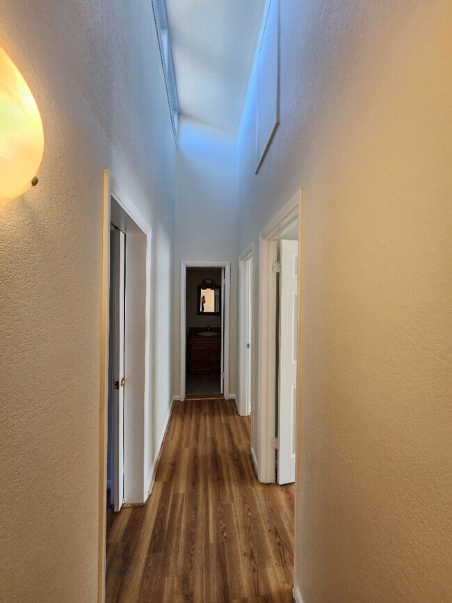 Building Photo - Gorgeous 3-Bedroom, 2.5-Bathroom Townhome ...