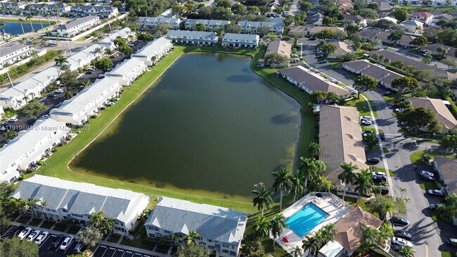 Building Photo - 3192 SW 50th St