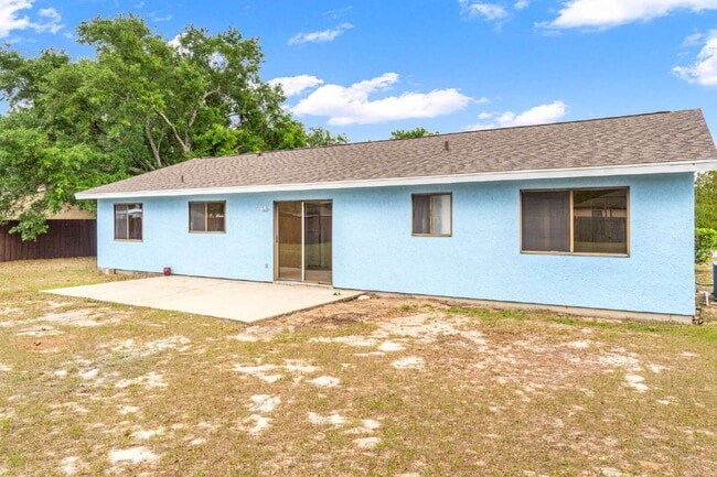 Building Photo - Recently updated 3BR, 2BA in The Shores