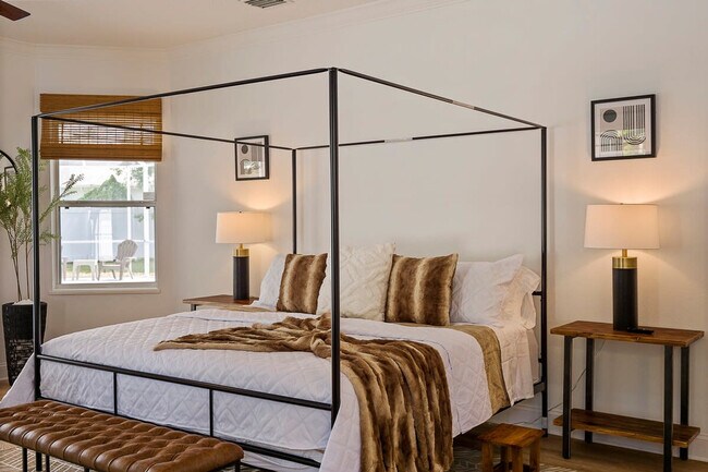 Building Photo - 67 Kashmir Trail