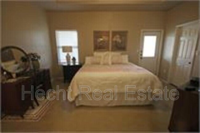 Building Photo - 181 Joanne Cv