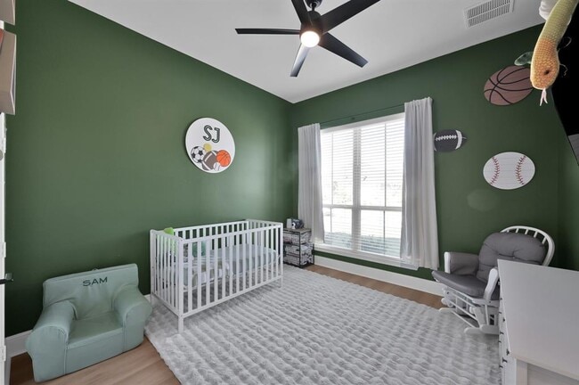 Building Photo - 10640 Red Tail Pl