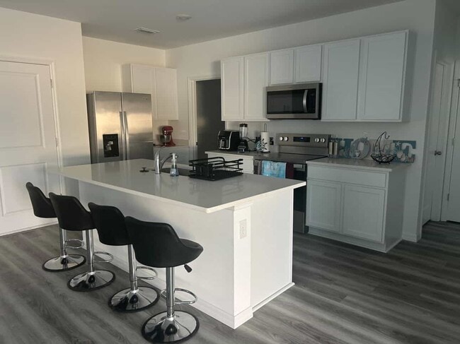 Building Photo - 32966 Osprey Peak Wy