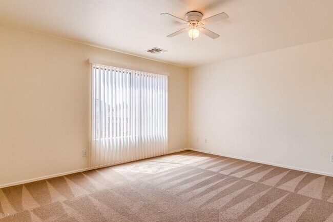 Building Photo - Beautiful 4 bed, 2.5 bath in Maricopa!