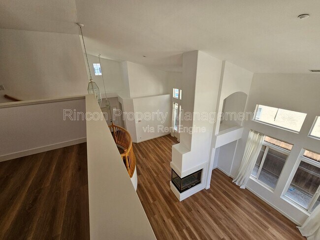 Building Photo - 4782 Templeton St