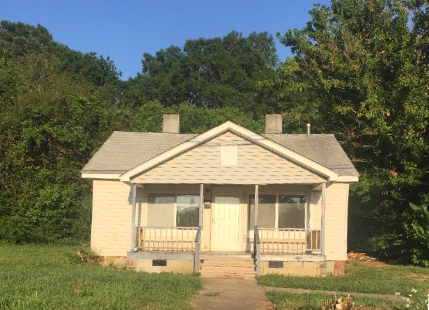 Beautifully Remodeled Bungalow - 323 S Workman St