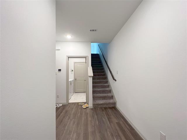 Building Photo - 5106 Heritage St