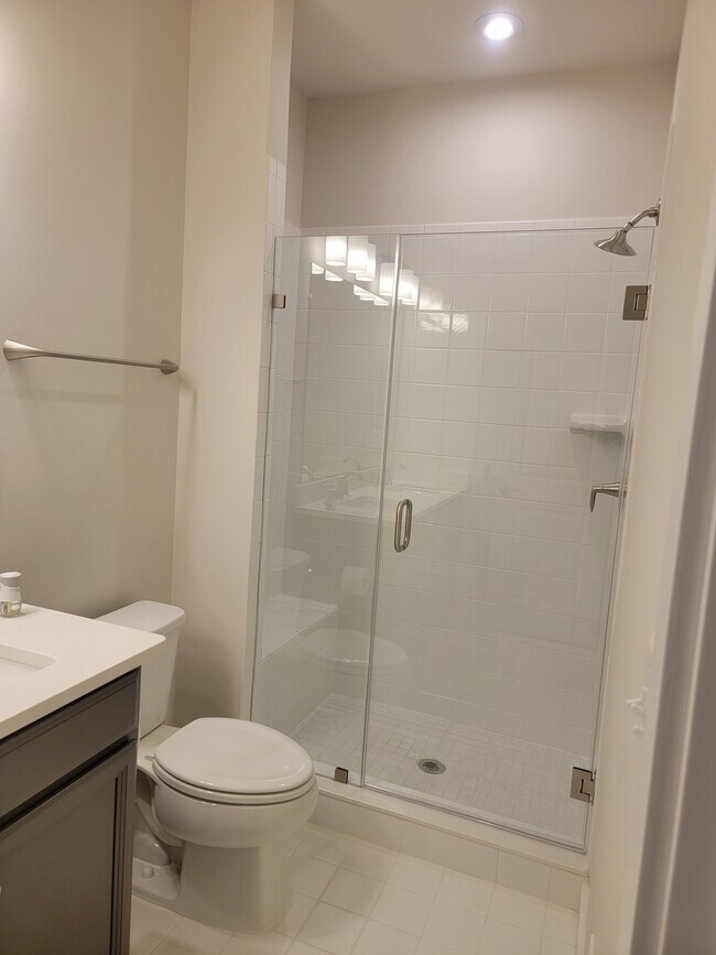 Building Photo - 1622 Grove Chestnut Rd