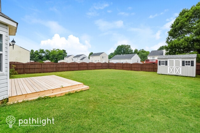 Building Photo - 6448 Goldenrod Court