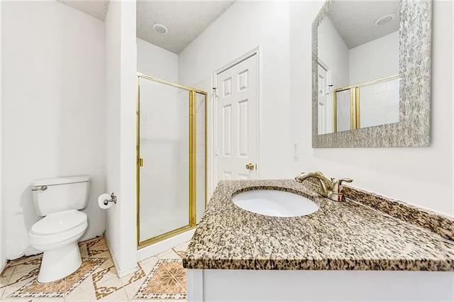 Building Photo - 8501 Mesa Verde Dr