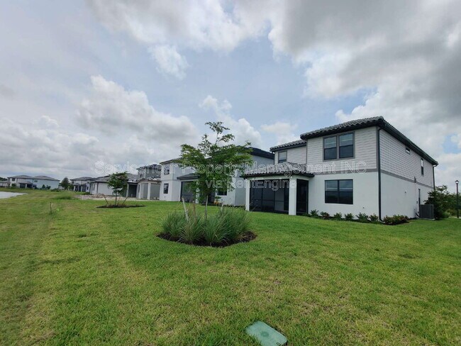 Building Photo - 6136 Baywood Ct