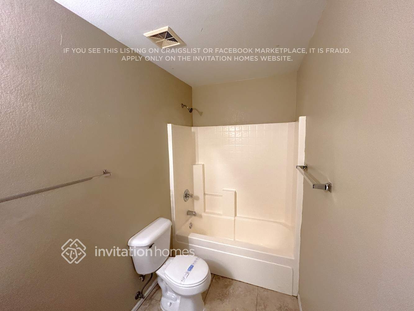 Building Photo - 5033 S 24th Ave