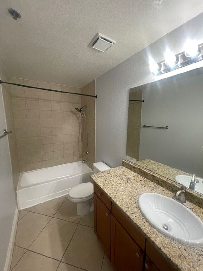 Building Photo - AWESOME 2 BEDROOM  CONDO NEAR STRIP W/ VIEWS AND OVERLOOKS POOLS!!!!!!