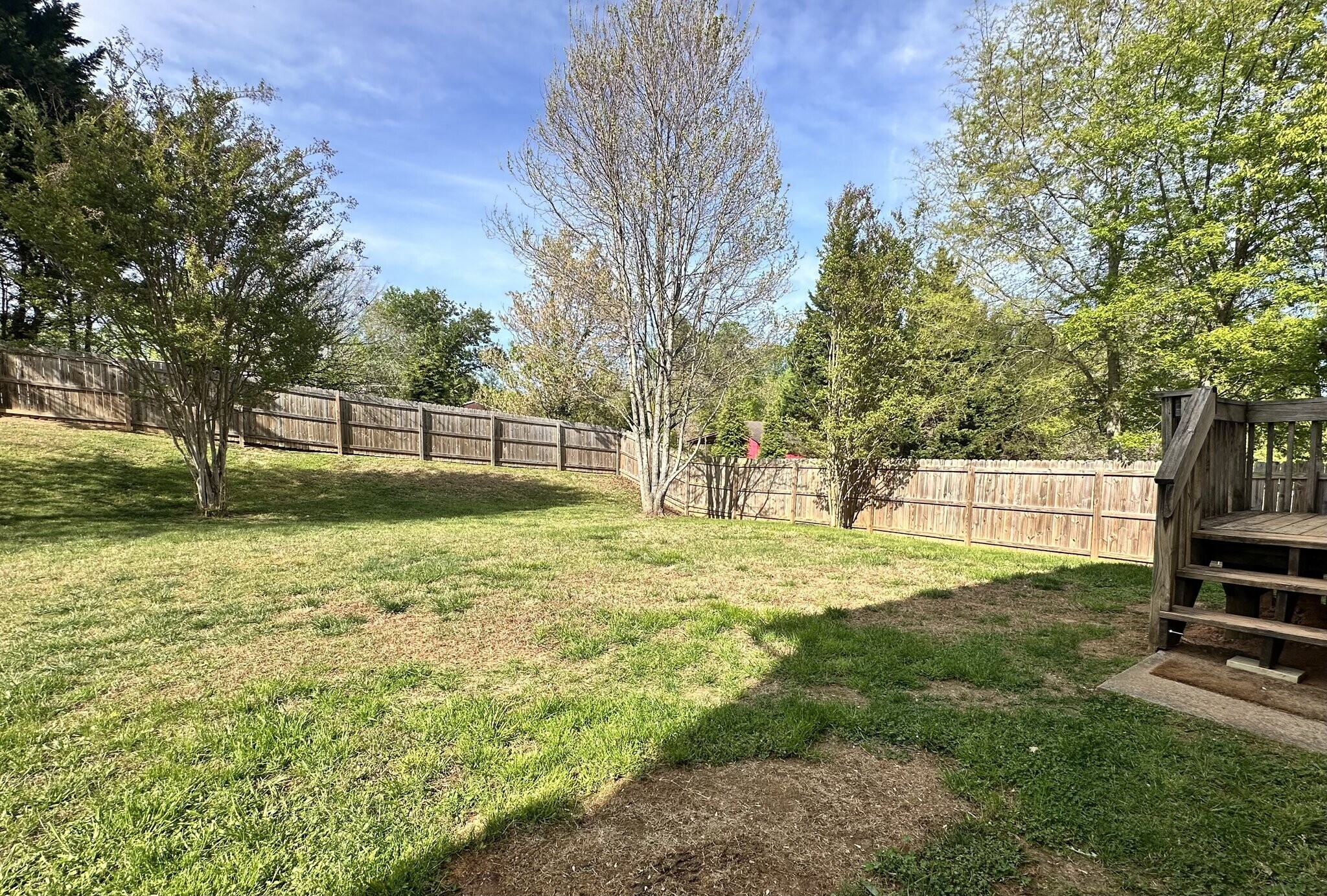 Building Photo - 8017 Hill-N-Dale Dr