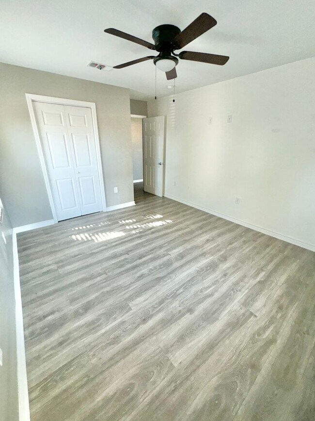 Building Photo - AVAILABLE SOON!