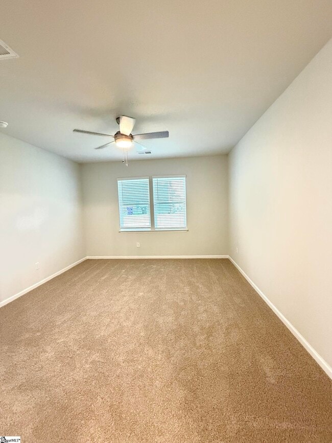 Building Photo - 139 Gervais Cir