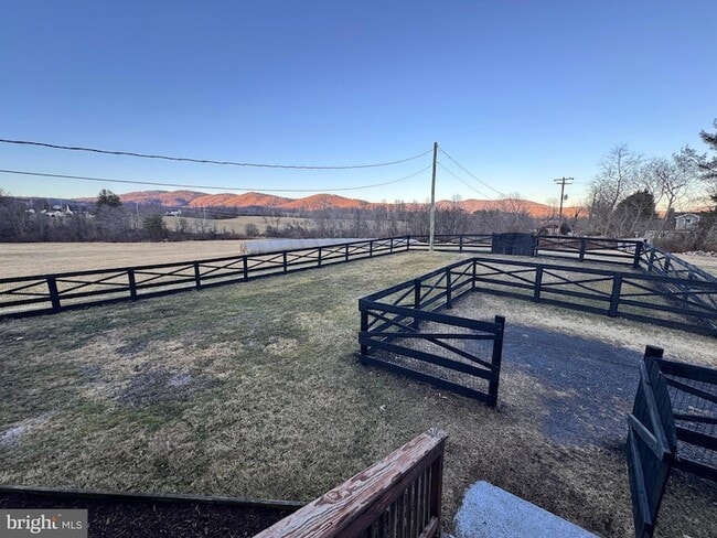 Building Photo - 1558 Zachary Taylor Hwy