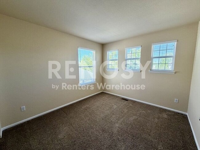 Building Photo - 1467 S Haleyville Cir