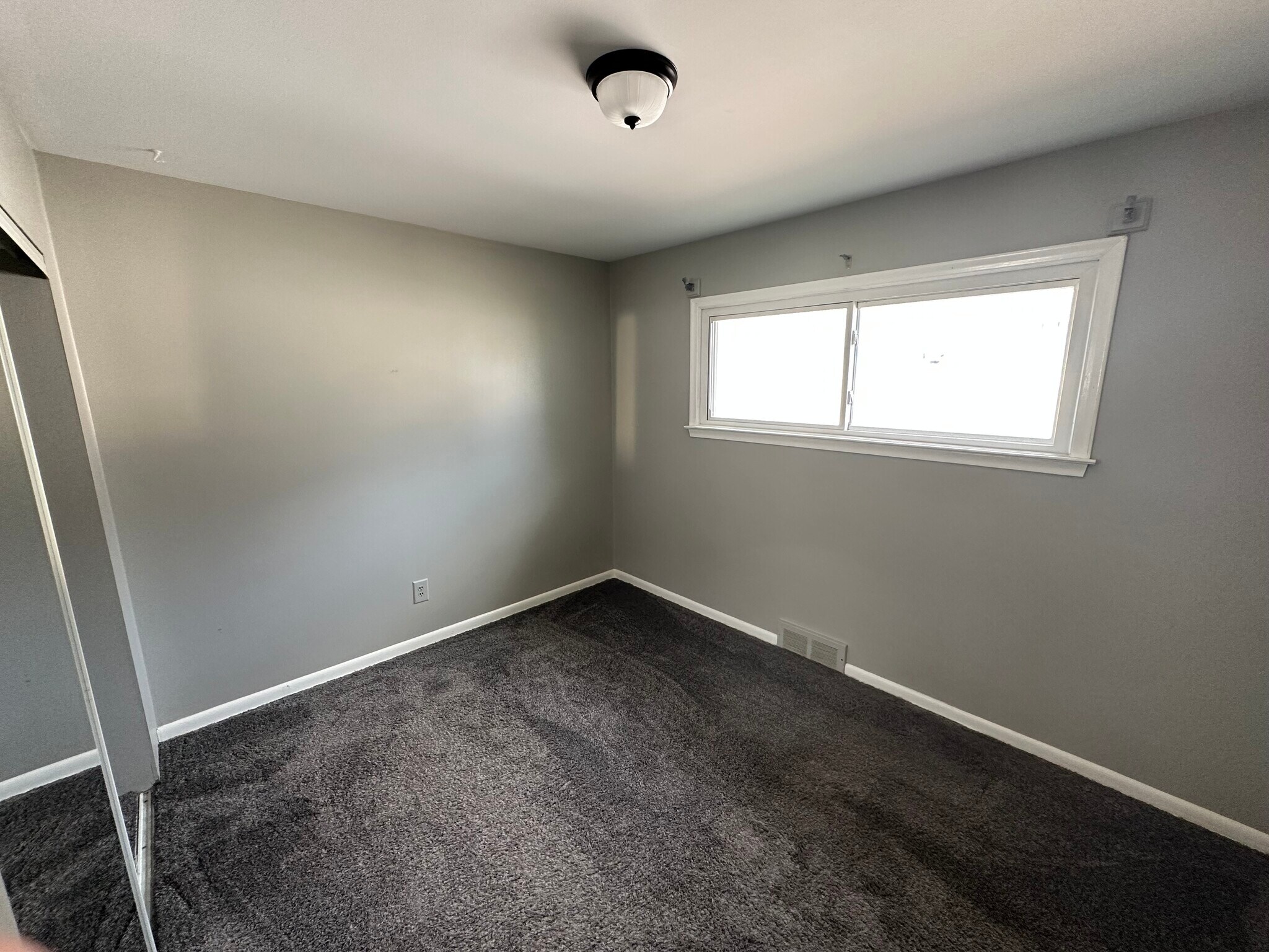 Building Photo - 20524 Fox