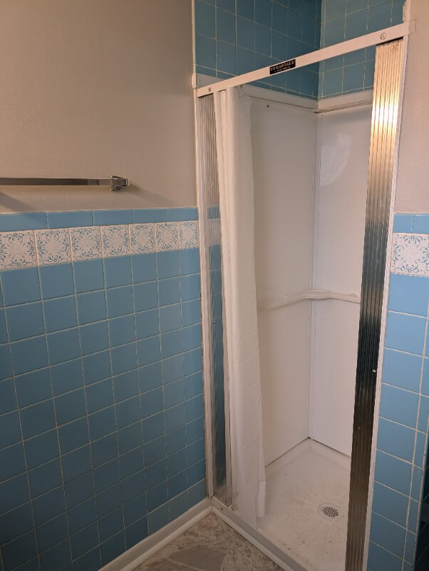 Building Photo - 7843 Jackson Ave