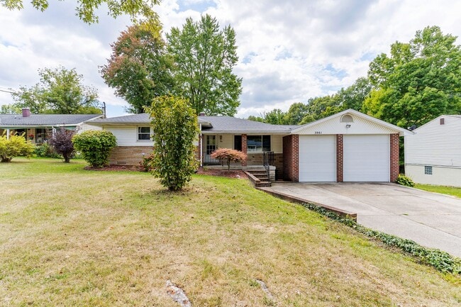 Building Photo - 3961 New Rd