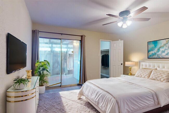 Building Photo - 7840 Bateman Ln