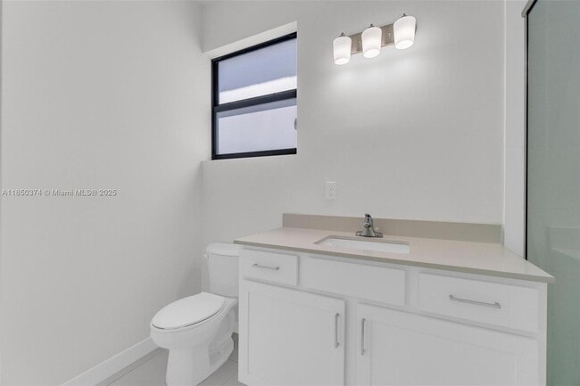 Building Photo - 19447 SW 124th Ct