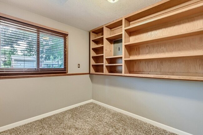 Building Photo - 13760 87th Avenue North, Maple Grove, MN, ...