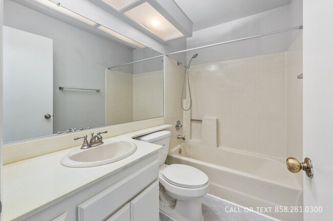 Building Photo - 9356 Twin Trails Dr