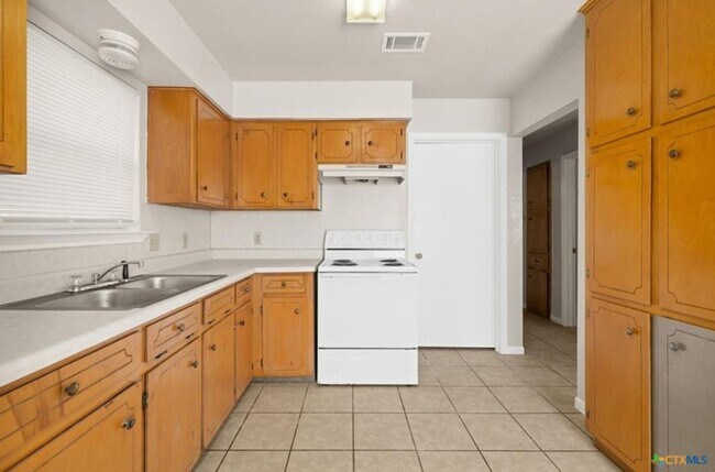 Building Photo - 1007 York Ave