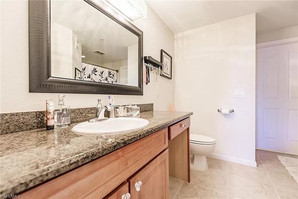 Building Photo - 13010 Positano Cir