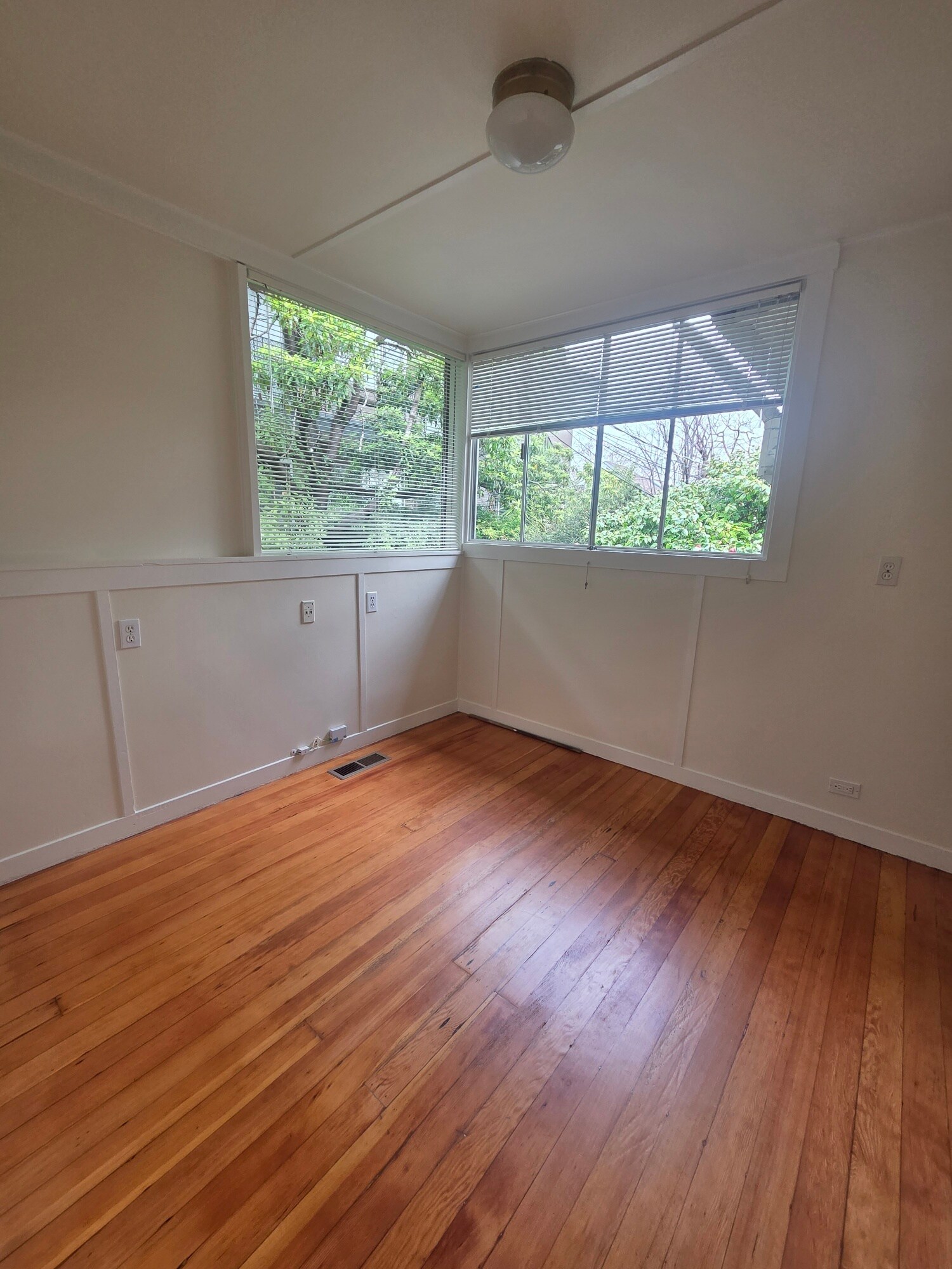 Building Photo - 1815 Francisco St