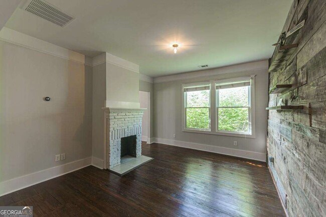Building Photo - 86 Mayson Ave NE