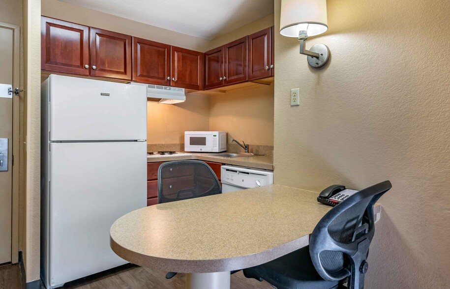 Building Photo - Furnished Studio-Albuquerque - Rio Rancho ...