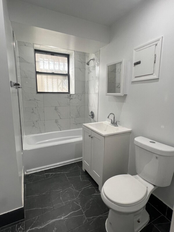 Building Photo - 157 S Harrison St