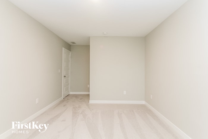 Building Photo - 2476 S Carlota Dr