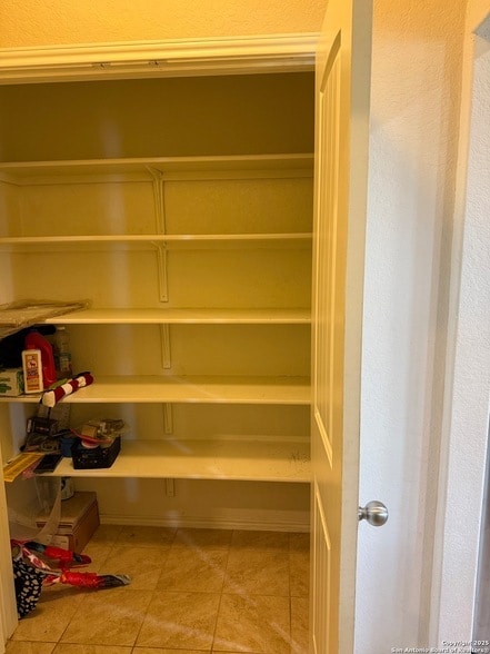 Building Photo - 2055 Trumans Hl