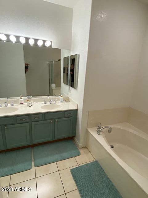 Building Photo - 15221 N Clubgate Dr