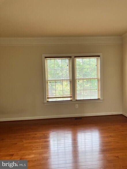 Building Photo - 44377 Stone Roses Cir