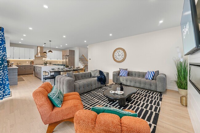 Building Photo - 21 Bolton St