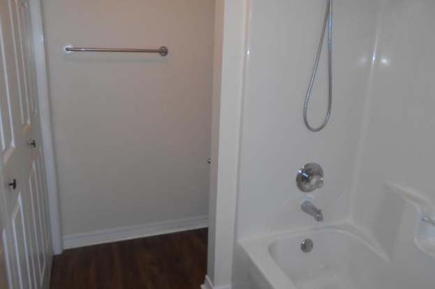 Building Photo - 2232 Trailwood Dr
