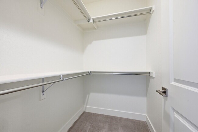 Building Photo - $3,440.95 with $300 off the first month's rent, 2 Beds - 4 Bath, Townhouse in Denver with Cozy Fi...