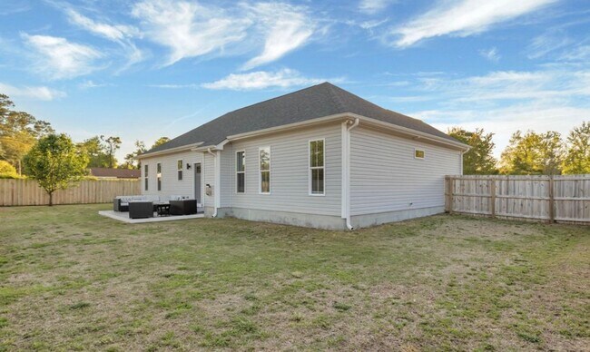 Building Photo - 3 Bedroom In Ogden Area
