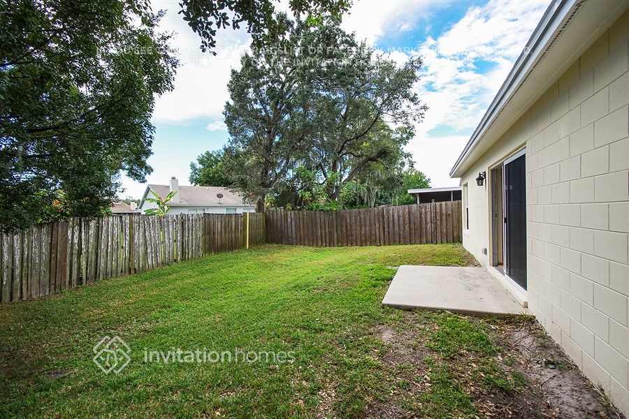 Building Photo - 9472 Brackin St