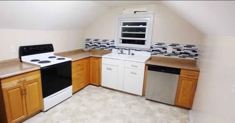 Primary Photo - 1500 Mulberry St