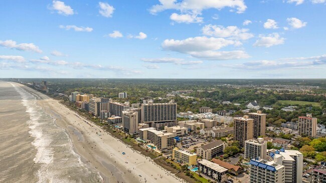 Building Photo - All Inclusive Seasonal Rental Available Oc...