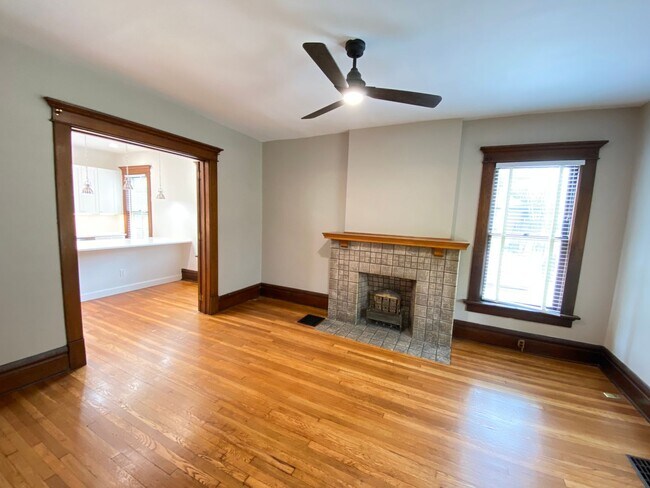Building Photo - 1501 Belmont Ave