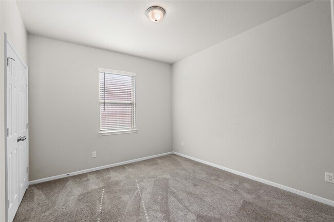Building Photo - 13126 Dancing Reed Dr